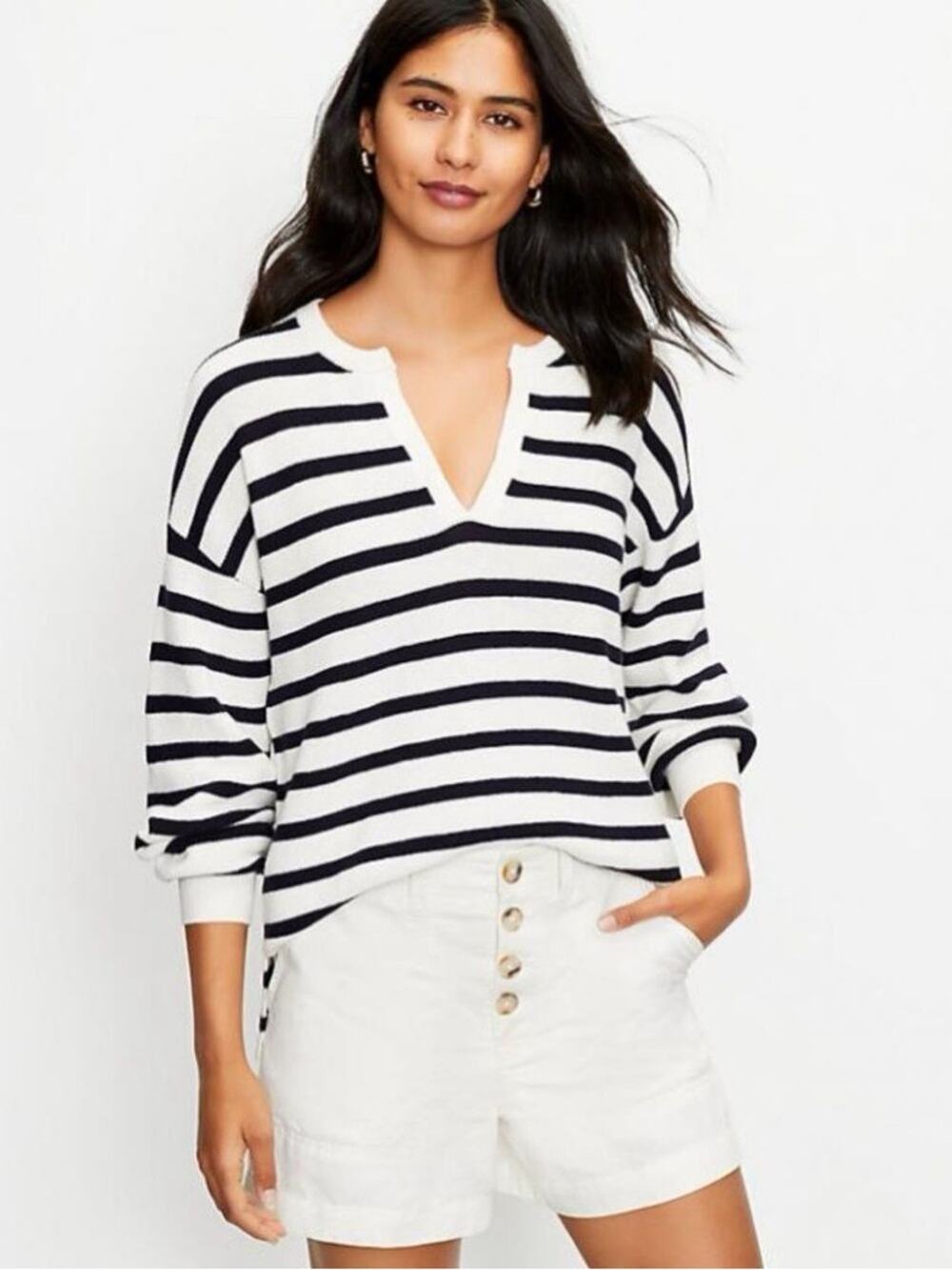 LOFT Cream and navy Striped V-Notch Sweater Size Large